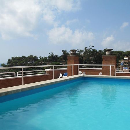 Apartaments Rosanna Lloret de Mar Kültér fotó