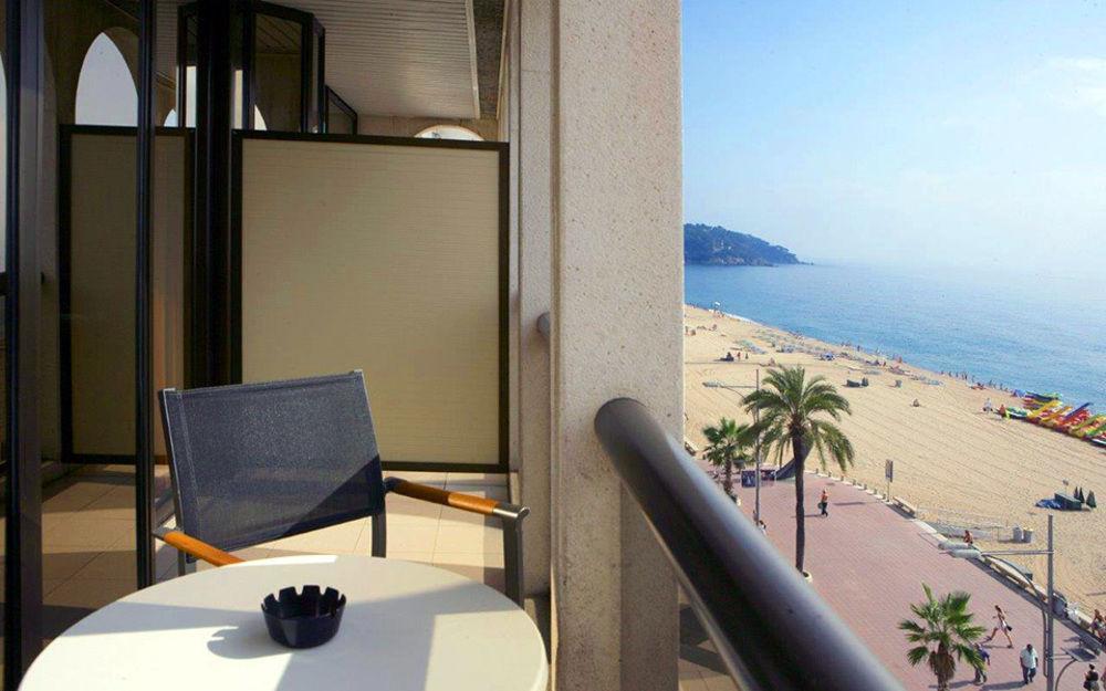 Apartaments Rosanna Lloret de Mar Kültér fotó